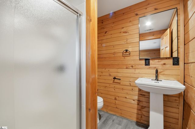 738 Stewart Gin Road, Liberty, SC 29657