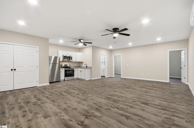 738 Stewart Gin Road, Liberty, SC 29657