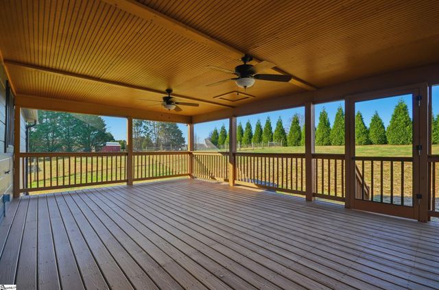 738 Stewart Gin Road, Liberty, SC 29657