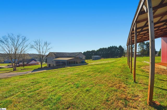 738 Stewart Gin Road, Liberty, SC 29657