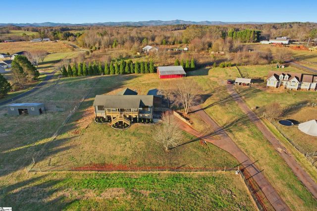 738 Stewart Gin Road, Liberty, SC 29657