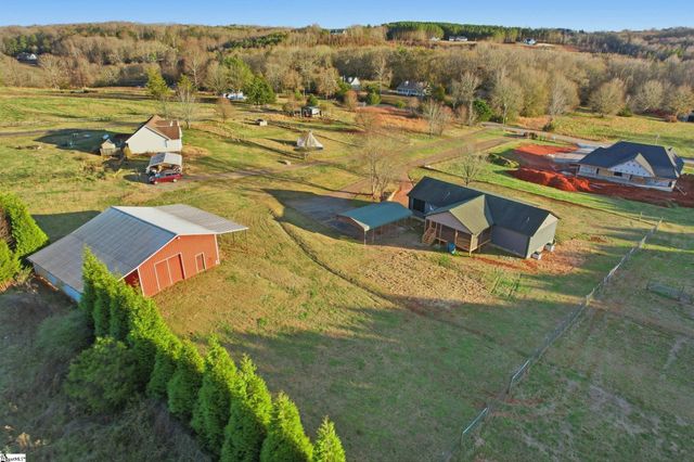 738 Stewart Gin Road, Liberty, SC 29657