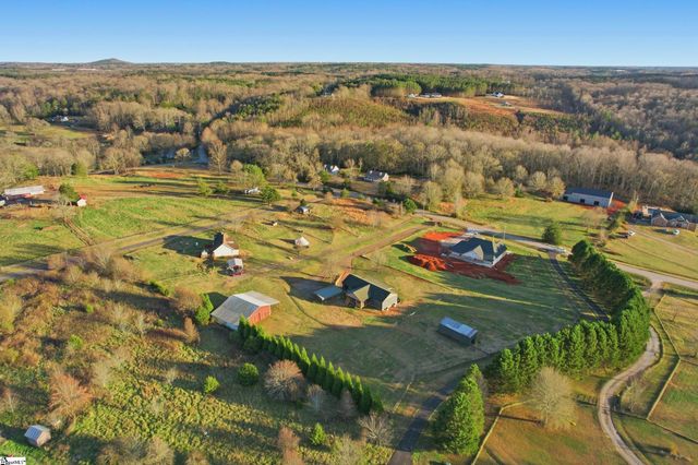 738 Stewart Gin Road, Liberty, SC 29657