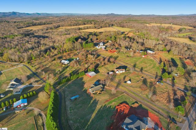 738 Stewart Gin Road, Liberty, SC 29657