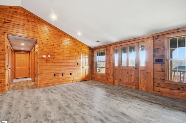 738 Stewart Gin Road, Liberty, SC 29657