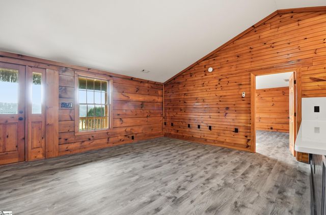 738 Stewart Gin Road, Liberty, SC 29657