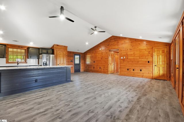 738 Stewart Gin Road, Liberty, SC 29657