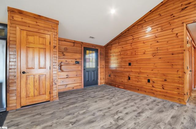 738 Stewart Gin Road, Liberty, SC 29657