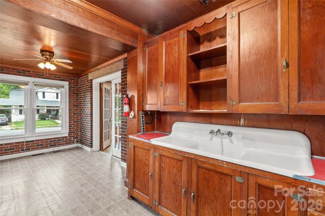 615 S Church Street, Salisbury, NC 28144