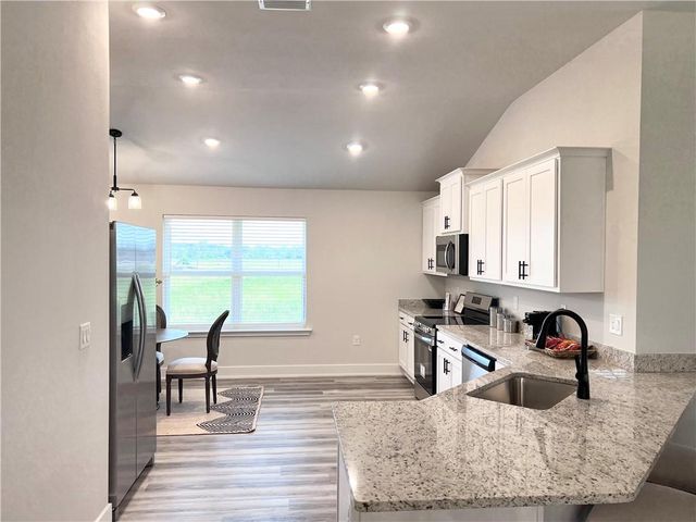 1559 Riparian Way E, Mobile, AL 36695