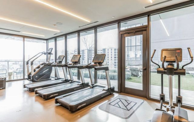 48 East Avenue # 3008, Austin, TX 78701