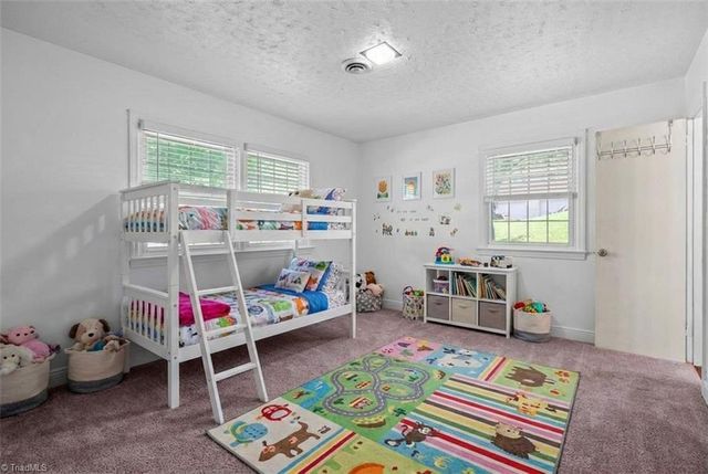 5728 Nylon Drive, Winston-salem, NC 27105