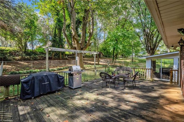 5728 Nylon Drive, Winston-salem, NC 27105