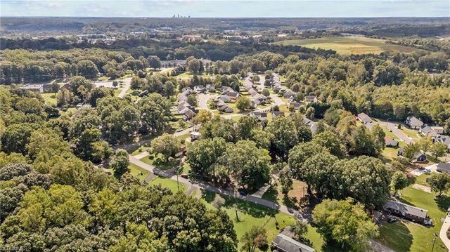 5728 Nylon Drive, Winston-salem, NC 27105