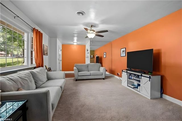 5728 Nylon Drive, Winston-salem, NC 27105