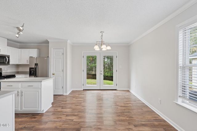 510 Homestead Park Drive, Apex, NC 27502