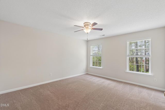 510 Homestead Park Drive, Apex, NC 27502