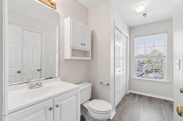 510 Homestead Park Drive, Apex, NC 27502