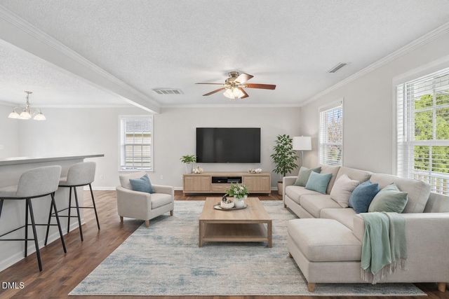 510 Homestead Park Drive, Apex, NC 27502