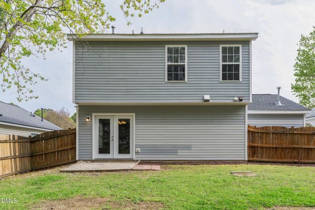 510 Homestead Park Drive, Apex, NC 27502