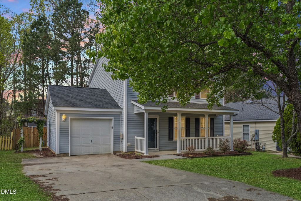 510 Homestead Park Drive, Apex, NC 27502