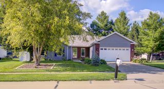 302 Pinehurst Drive, Eldridge, IA 52748