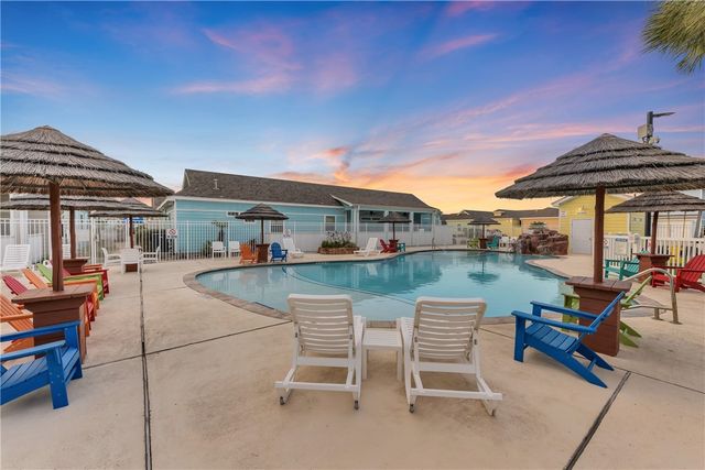 2212 State Highway 361 102, Port Aransas, TX 78373