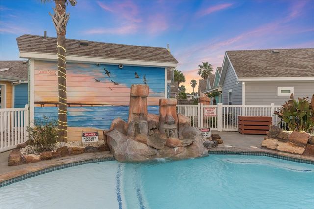 2212 State Highway 361 102, Port Aransas, TX 78373