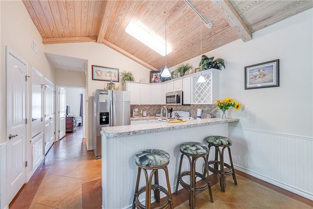 2212 State Highway 361 102, Port Aransas, TX 78373