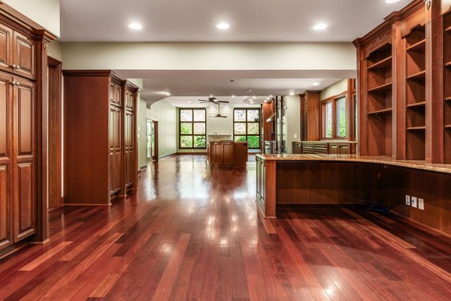 4930 E Walnut Street, Westerville, OH 43081