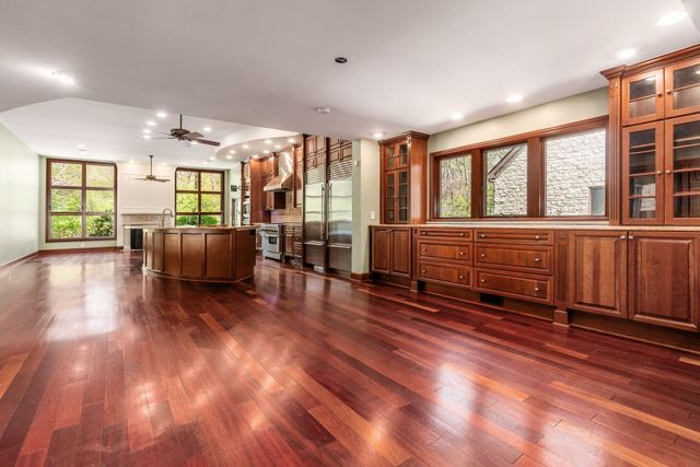 4930 E Walnut Street, Westerville, OH 43081