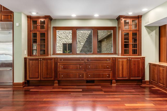 4930 E Walnut Street, Westerville, OH 43081