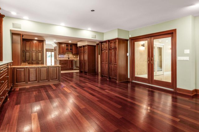 4930 E Walnut Street, Westerville, OH 43081