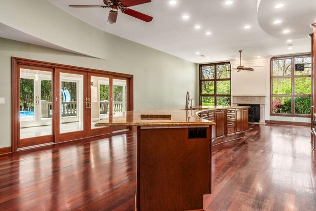 4930 E Walnut Street, Westerville, OH 43081