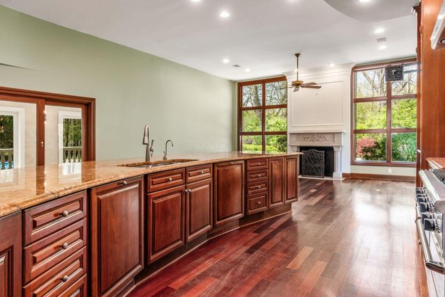 4930 E Walnut Street, Westerville, OH 43081