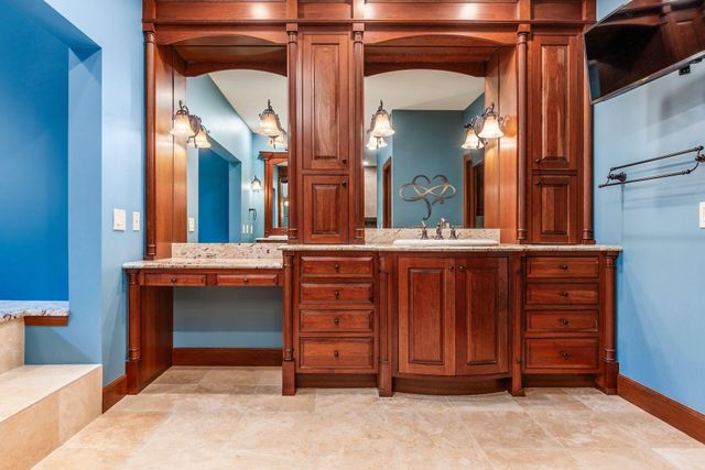 4930 E Walnut Street, Westerville, OH 43081