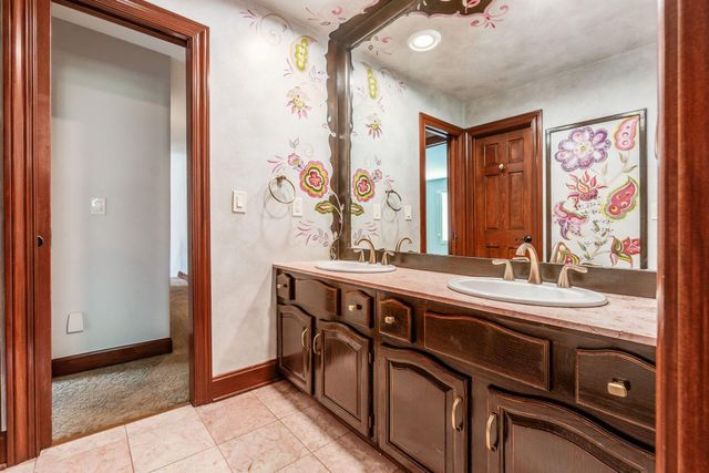4930 E Walnut Street, Westerville, OH 43081