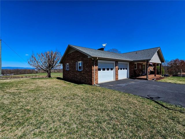 2034 Wilkes Yadkin Road, Roaring River, NC 28669