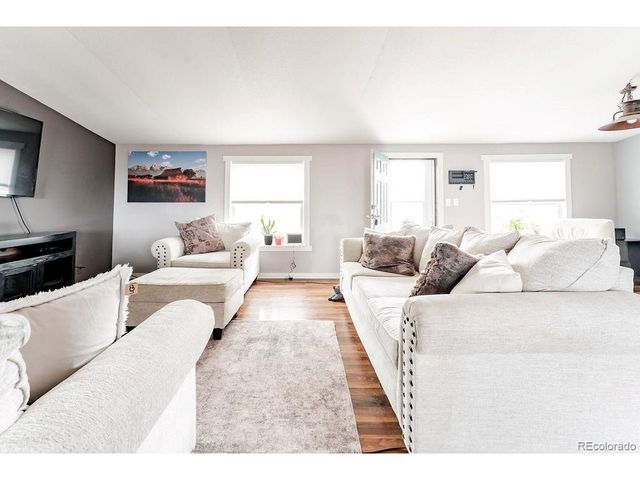 308 Sorrel St, Wellington, CO 80549