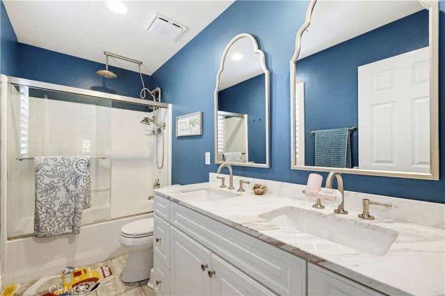 19890 Holly Drive, Saugus, CA 91350