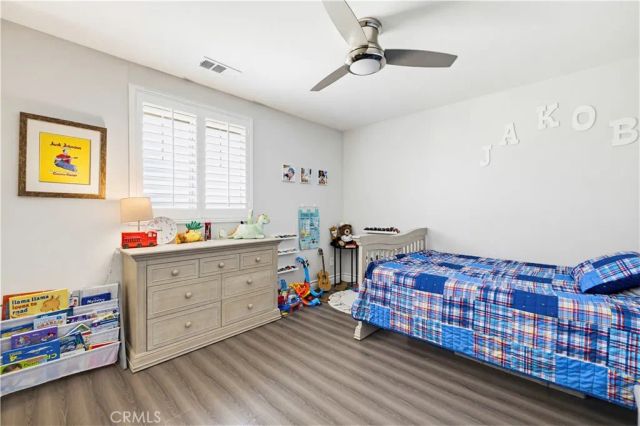 19890 Holly Drive, Saugus, CA 91350