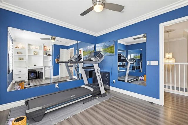 19890 Holly Drive, Saugus, CA 91350