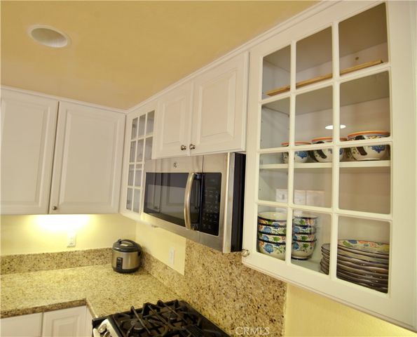 45245 Seeley 17C Drive 17C, La Quinta, CA 92253