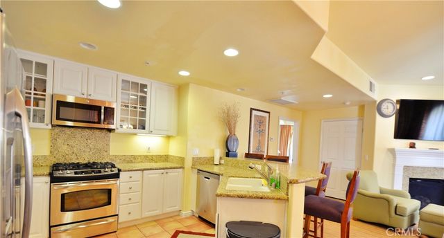 45245 Seeley 17C Drive 17C, La Quinta, CA 92253