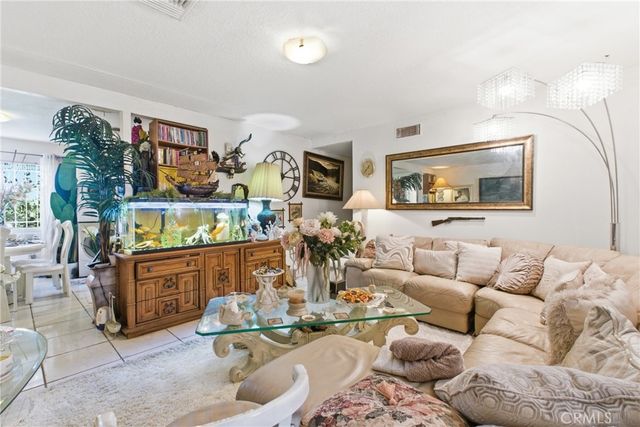 12011 Jouett Street, Sylmar, CA 91342