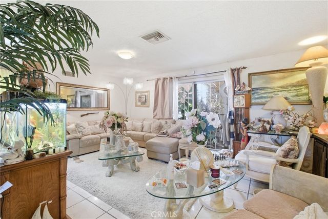 12011 Jouett Street, Sylmar, CA 91342
