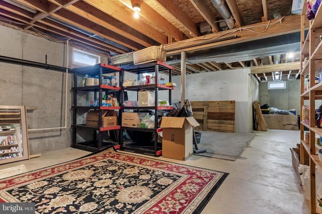 17 DELAWARE AVE, Hainesport, NJ 08036