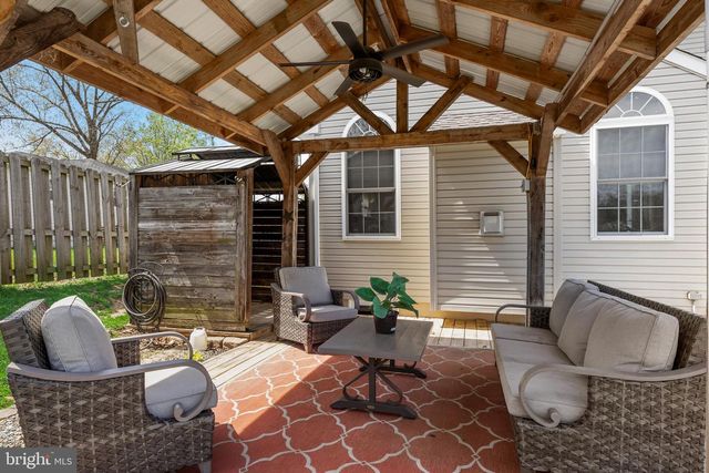 17 DELAWARE AVE, Hainesport, NJ 08036