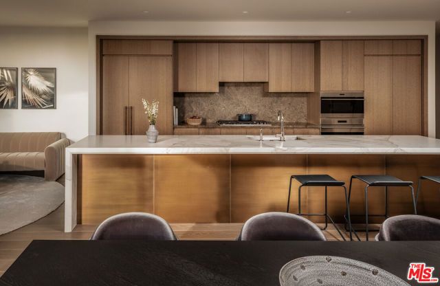 8420 W Sunset Boulevard 802, West Hollywood, CA 90069