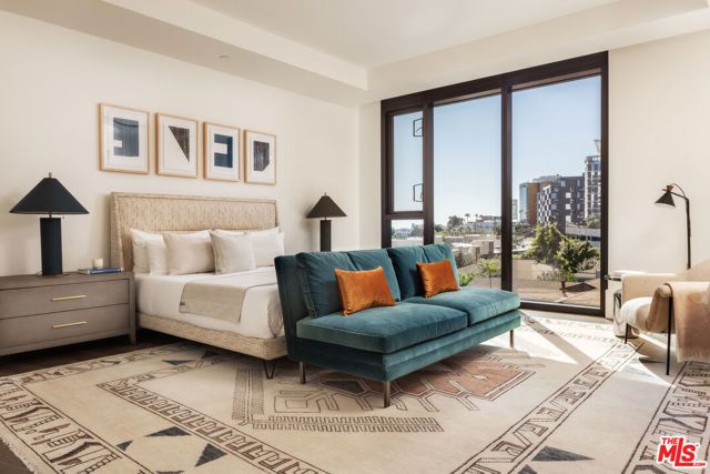 8420 W Sunset Boulevard 802, West Hollywood, CA 90069